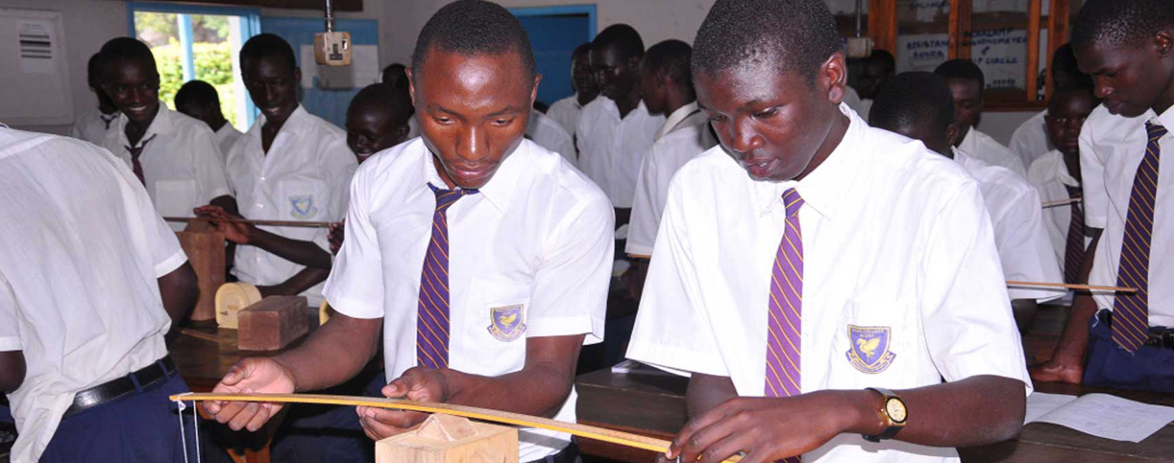 UGANDA ADVANCED CERTIFICATE OF EDUCATION PHYSICS PAST PAPERS PAPER 1 4