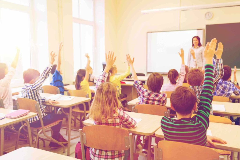 Passing History and Political Education for S1-S4 Made Easy 4 Passing History and Political Education for S1-S4 Made Easy